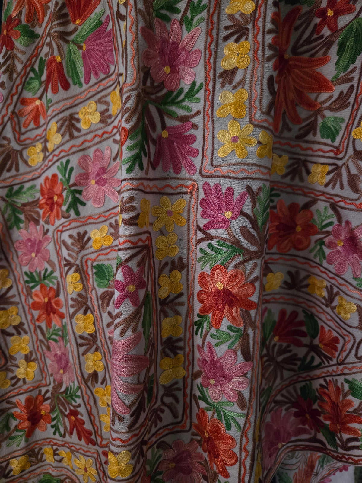 Kashmiri Woolen Stole with Aari Embroidery | Elegant Winter Wrap | Traditional Ethnic Wear for Women - Pink