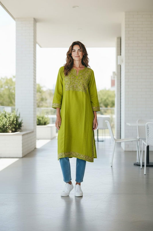 Kashmiri Woolen Pheran with Traditional Aari Embroidery - Green