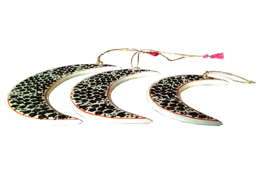 Kashmiri Paper Mache 5 inch Hanging Moon (White)