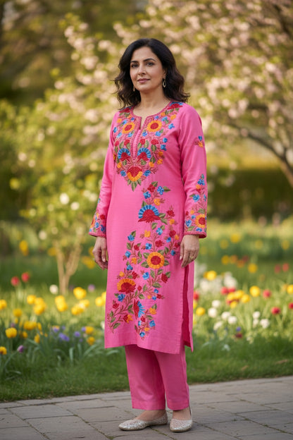 Kashmiri Supan Suits With Aari Embroidery   - Pink