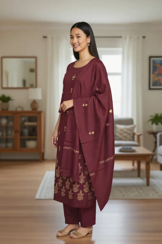 Kashmir Gallery Women Woolen Kashmiri Suits Semi Pashmina