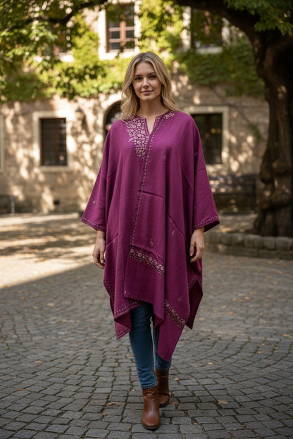 Kashmiri Woolen Pheran Set with Stole | Handcrafted Sozni Embroidery | Elegant Winter Ethnic Wear - Pink
