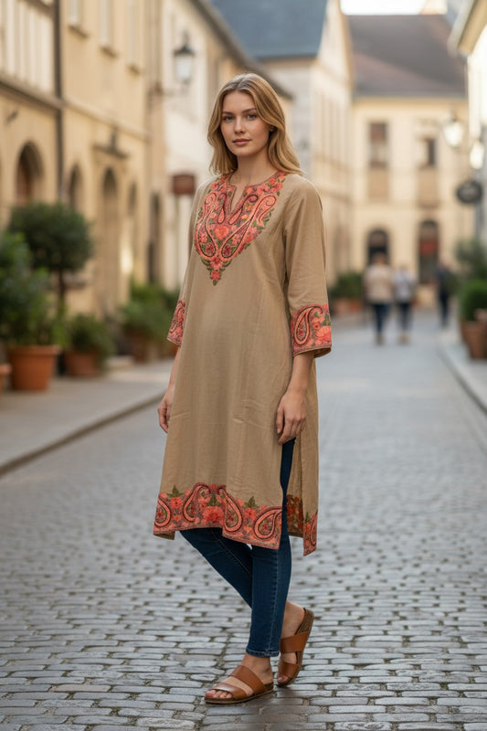 Kashmiri Woolen Pheran with Traditional Embroidery - Light Grey
