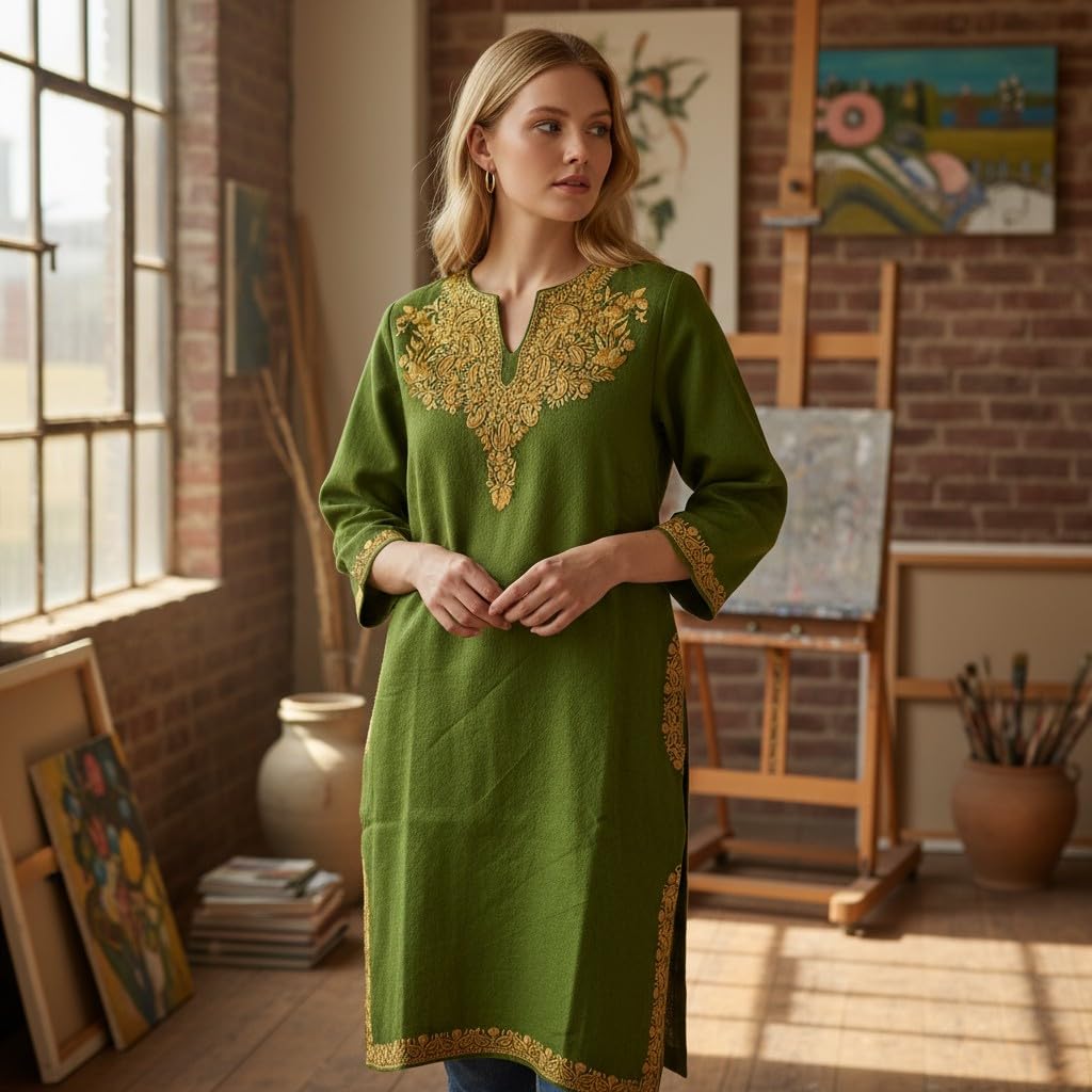 Kashmiri Woolen Pheran with Traditional Aari Embroidery - Parrot Green