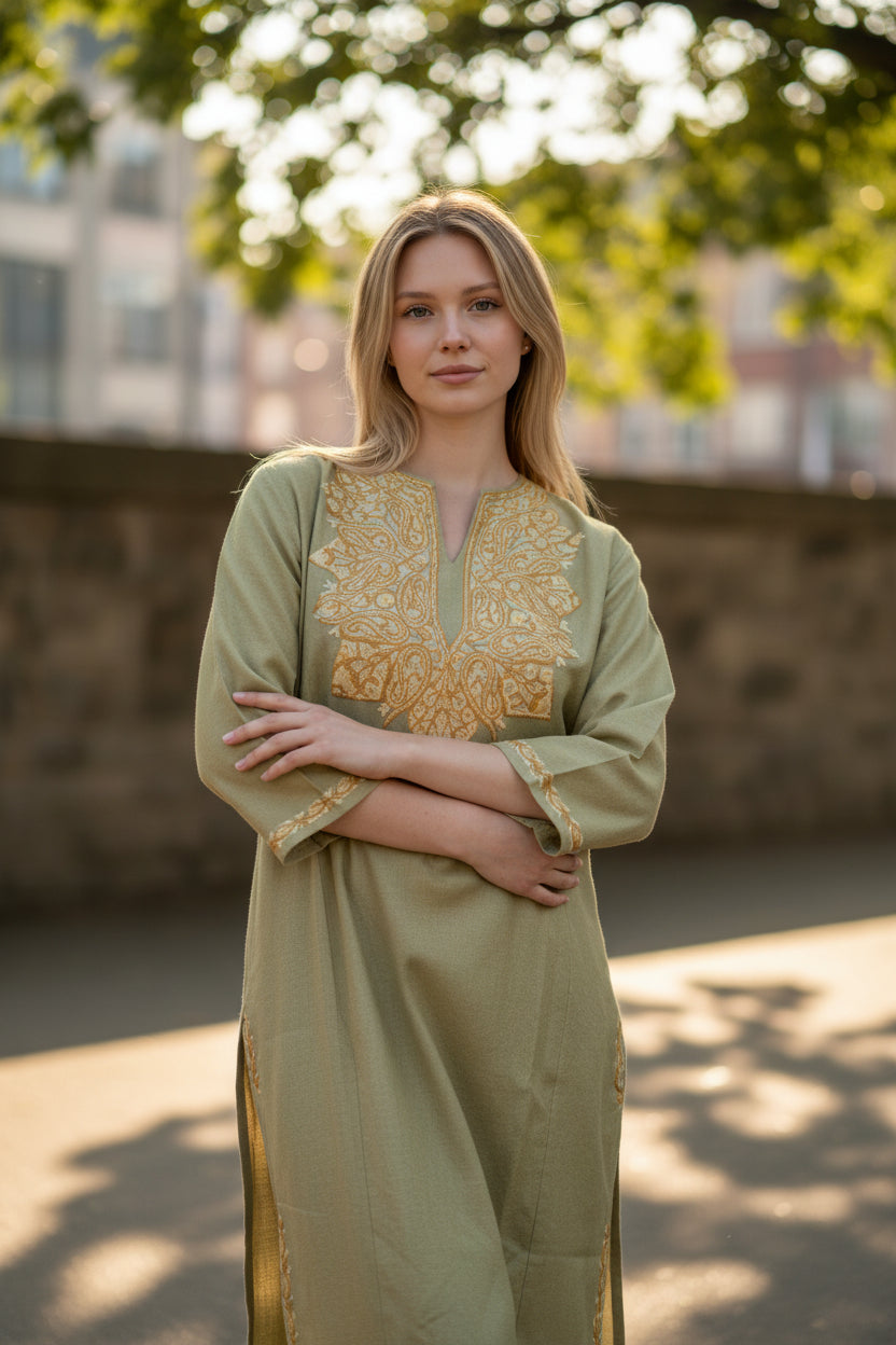Kashmiri Woolen Pheran with Traditional Aari Embroidery - Light Green