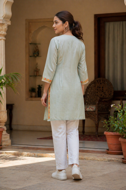 Kashmiri Kurti for Women Silk Kurti with Embroidery - Light Green