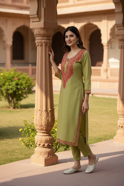 Kashmiri Kurti for Women Cotton Kurti with Embroidery - M | Light Green
