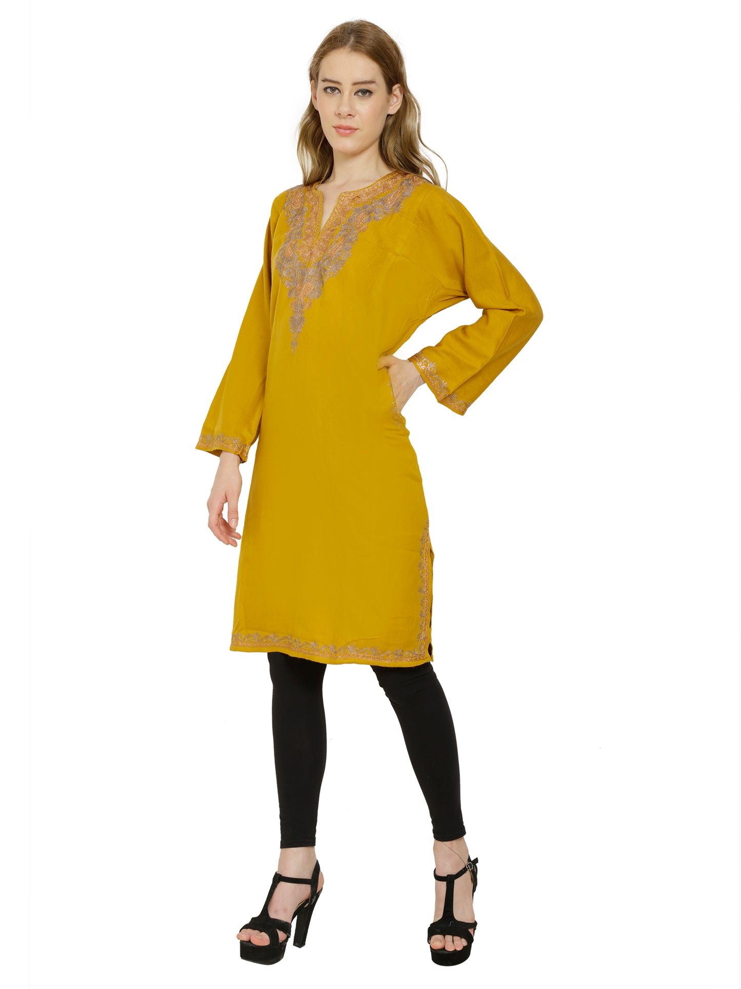 Woolen Kashmiri Embroided Kurti/Pheran with Kashmiri Embroidery