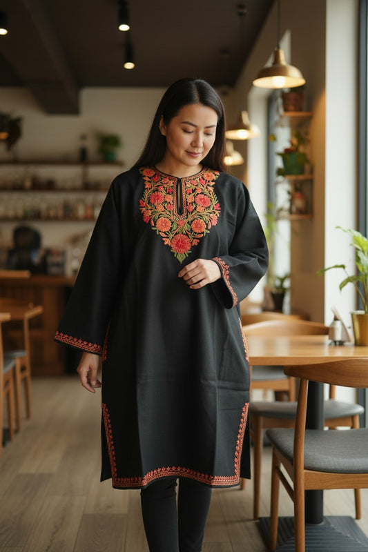 Kashmiri Woolen Pheran with Traditional Aari Embroidery - Black