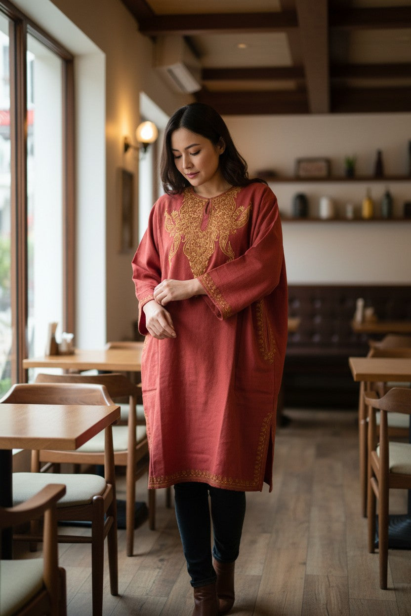 Kashmiri Woolen Pheran with Traditional Aari Embroidery | Hand Made (Pink3, 6XL)