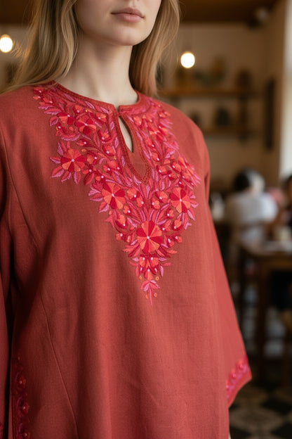 Kashmiri Woolen Pheran with Traditional Aari Embroidery | Hand Made (Pink - 5XL)