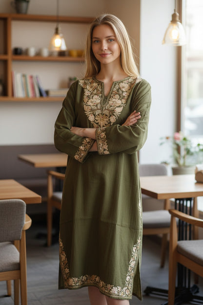 Kashmiri Woolen Pheran with Traditional Aari Embroidery - Light Green