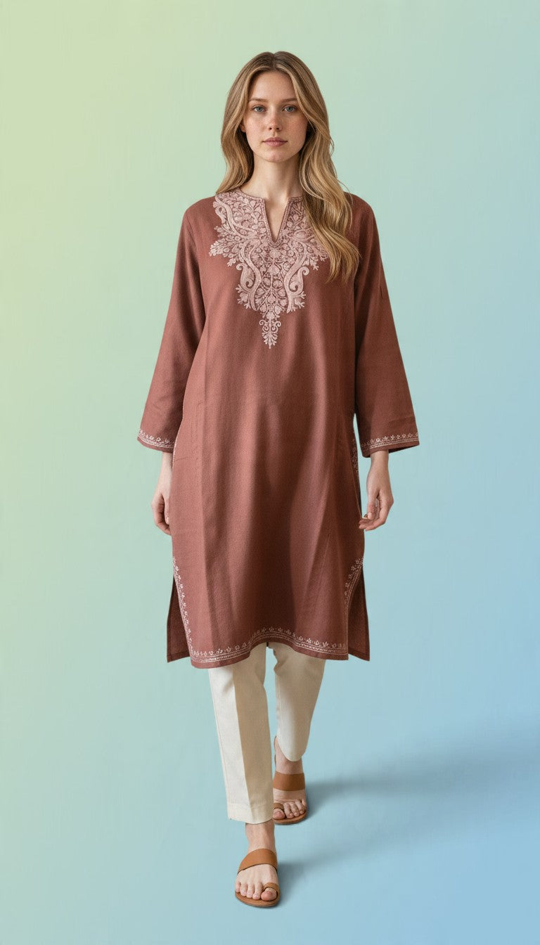 Kashmiri Woolen Pheran with Traditional Aari Embroidery - Pink